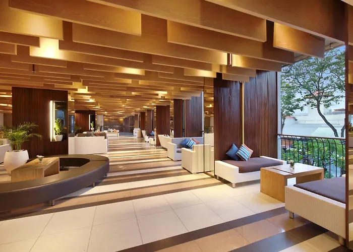 Hotel The One