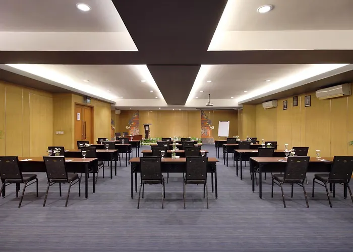 Hotel The One 4*