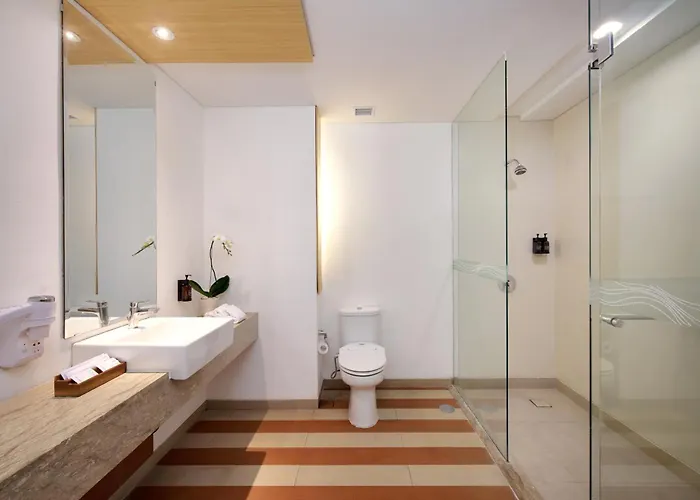 The One 4* Legian (Bali)