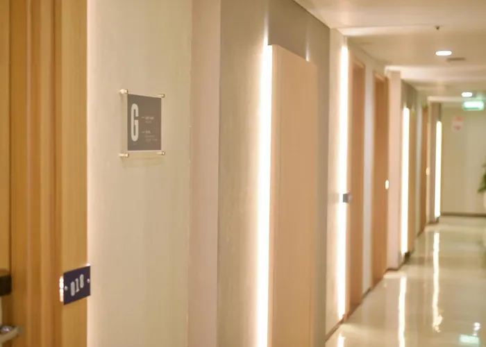 The One Hotel Legian (Bali)